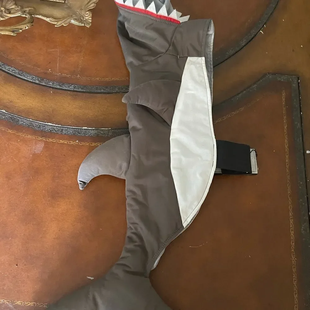 🦈 PRECIOUS PET Shark Costume!